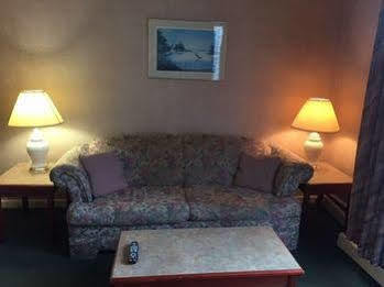 Tropicana Suite Hotel Vancouver Eksteriør bilde
