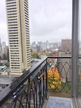 Tropicana Suite Hotel Vancouver Eksteriør bilde